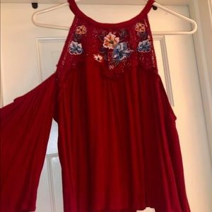 Cold shoulder loose fitting top